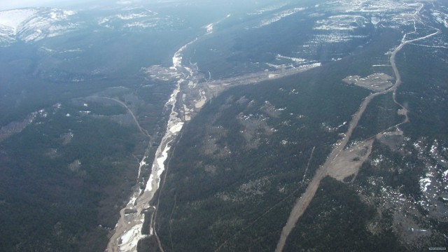 Дороги России:  автозимник.