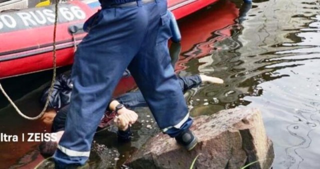 Нижний Тагил. Lexus на полной скорости вылетел с моста и рухнул в воду в Свердловской области