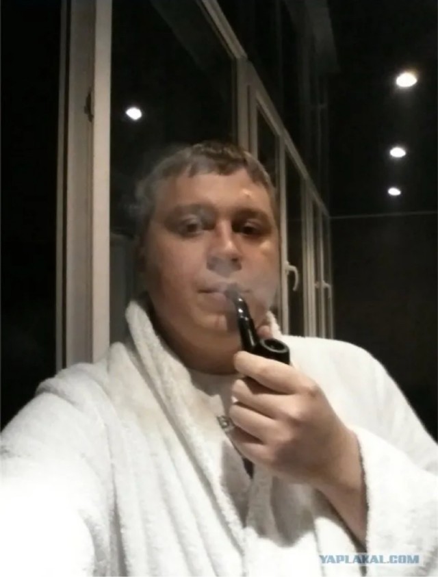 Москвич снял курящего из окна человека на видео и вызвал полицию — теперь он сам может получить штраф