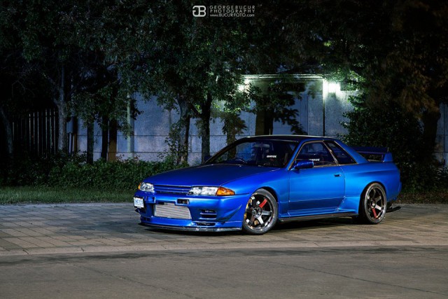 Nissan GT-R R32: высокотехнологичная 25лет ракета