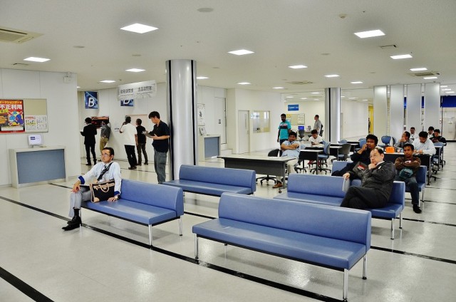 Как покупают подержанные автомобили в Японии