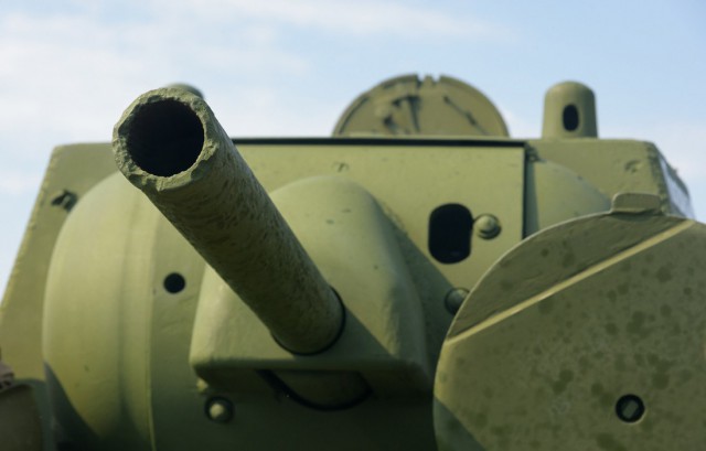 На «Линии Сталина» показали восстановленный танк КВ-1. Когда-то такой подбил 22 немецких «панцера»