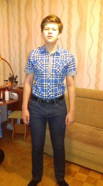 В одной из школ Чайковского ученика 7 класса не пустили на занятия. Мальчик пришел в синих джинсах