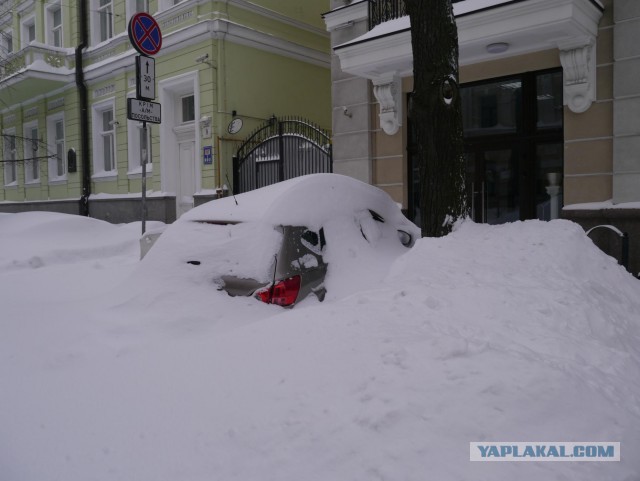 23 марта. Киев. Весна.