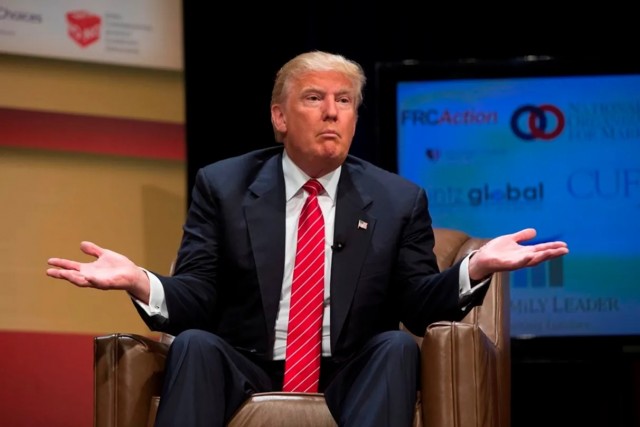 Из-за Трампа крупнейшие компании США потеряли 1 трлн