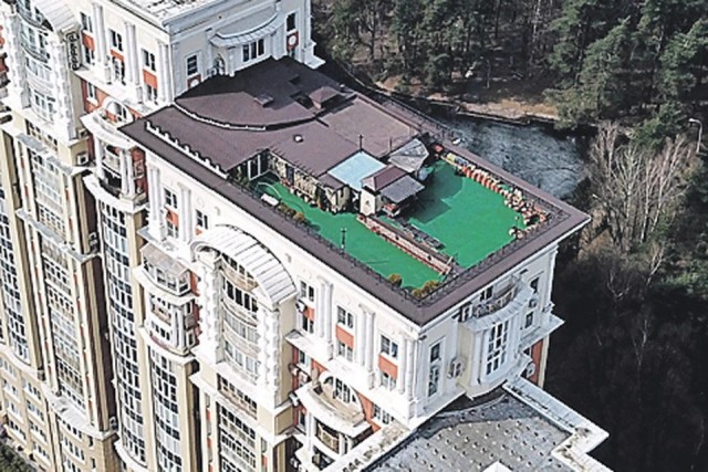 В Москве продают огород на крыше с видом на Москва-Сити за 3 млрд рублей