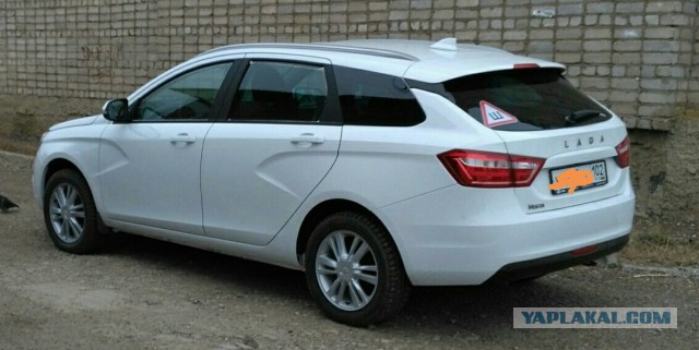 Lada Vesta Signature: Автомобиль президента АвтоВАЗа - роскошная версия Lada Vesta