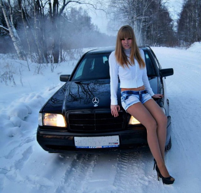 Забавные картинки с девушками