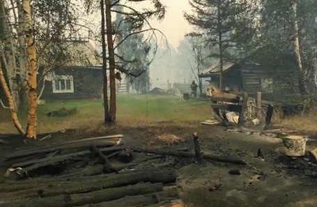 В Якутии пожары из лесов добрались до населенных пунктов