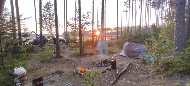 Палатки