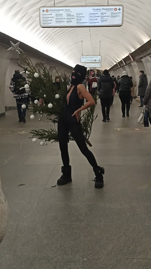 Модники из российского метрополитена