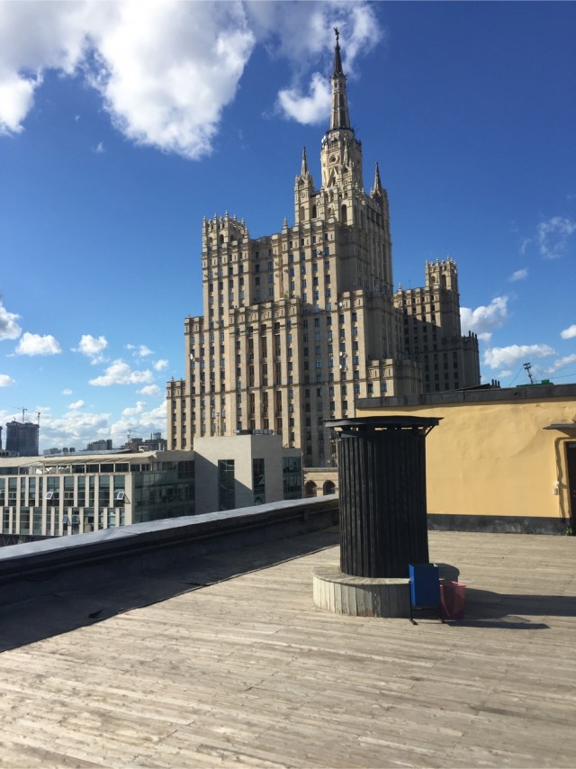 Дом, в котором хотели жить все москвичи при Сталине