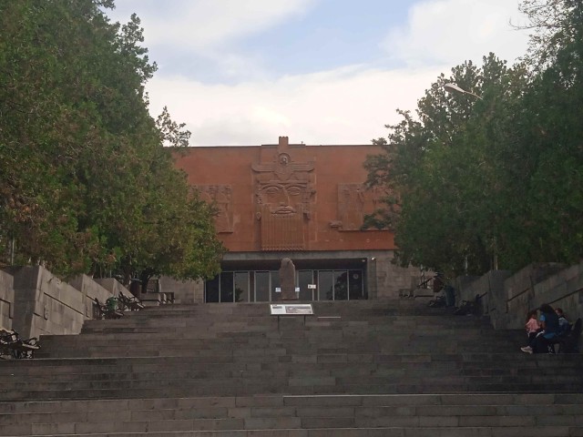 В Армению в октябре
