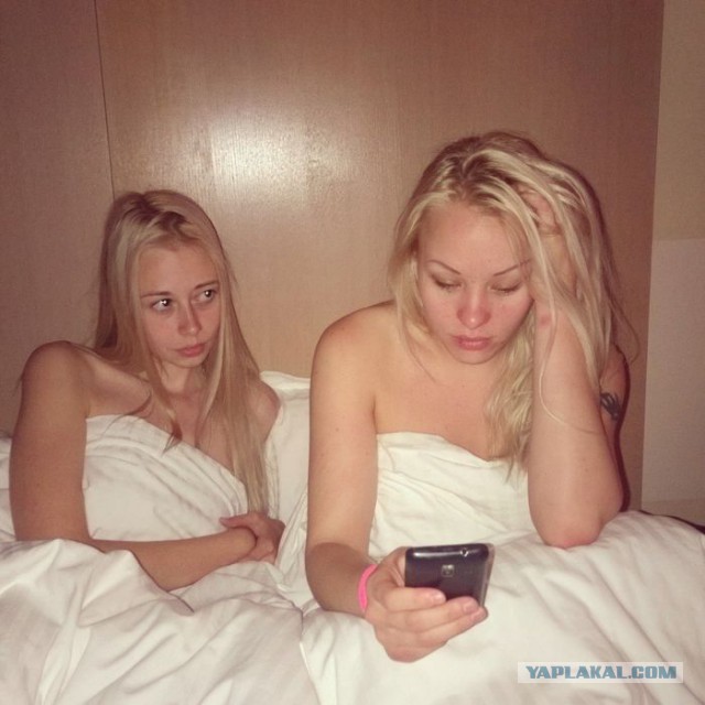 В Москве девушка выбросилась из окна,