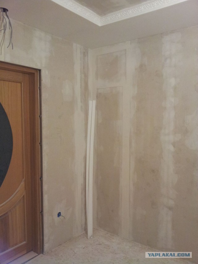 Небольшой ремонт гостиной.
