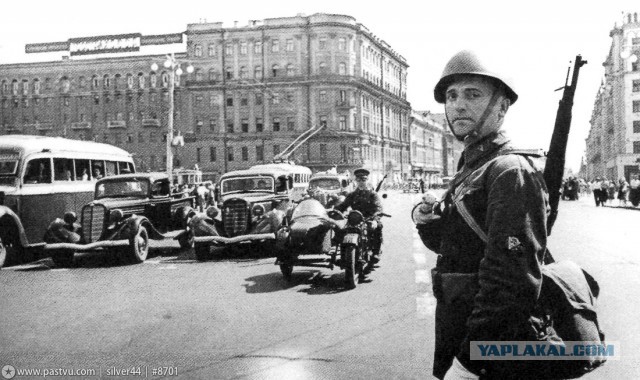 Прогулка по Москве 1941 года