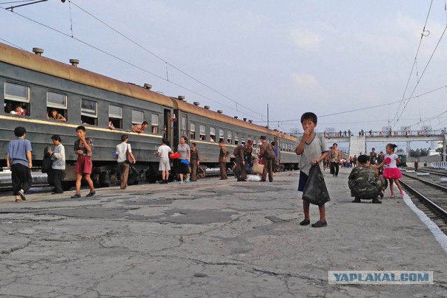Кадры повседневной жизни в Северной Корее