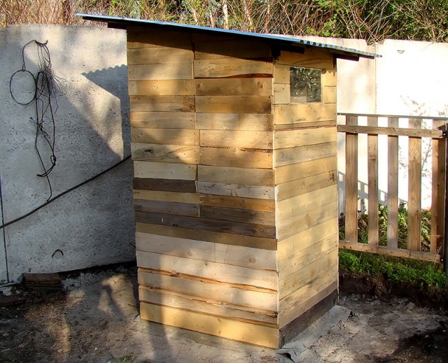 Бюджетная дача своими руками