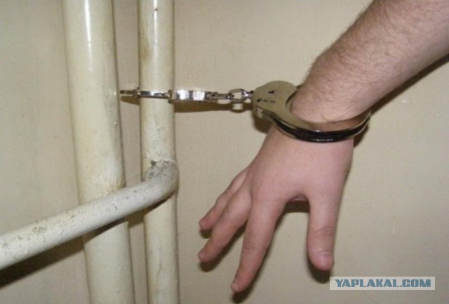 Задержанный заживо сварился в сельской администрации, где его приковали к батарее