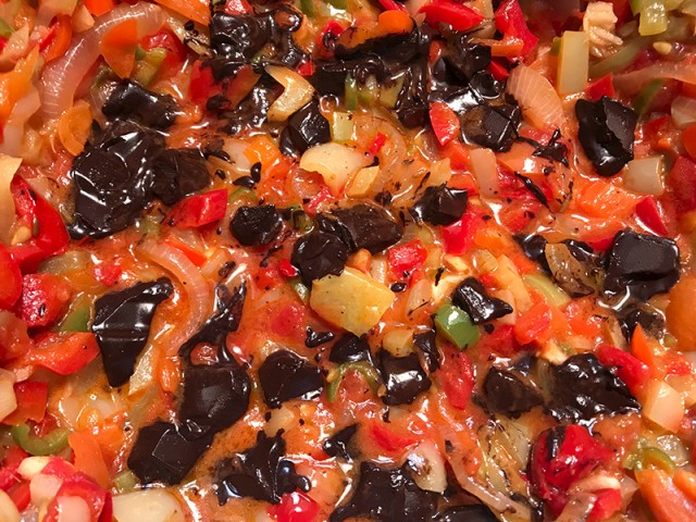 Кулинария: Чили Кон Карне (чили с мясом) или солянка по американски.