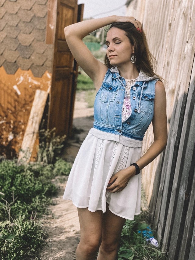 Деффки, хорош кобениться перед фотиком