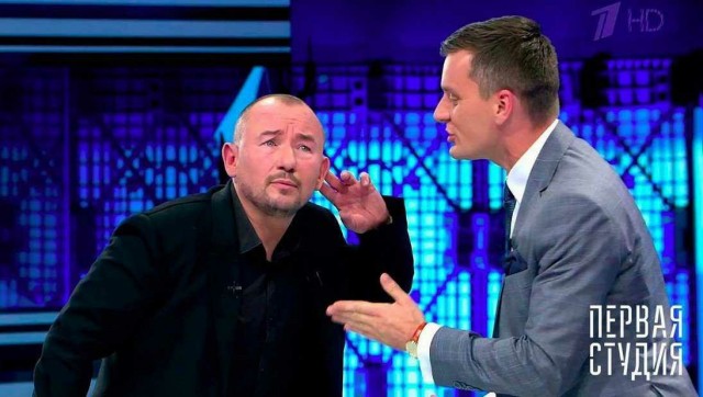Куда исчезли бабушки возле подъездов?