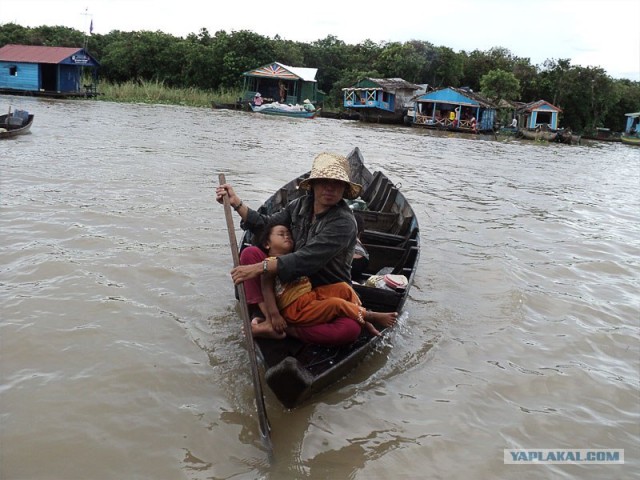 Жизнь на озере Тонлесап в Камбодже