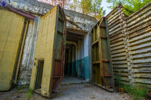 Заброшенная позиция ядерных ракет Р-9А "Долина" 390-го ракетного полка. Масштабы поражают!