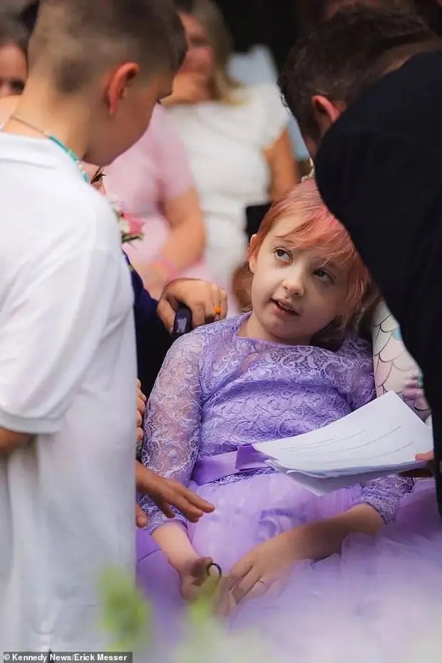 История 10-летней девочки, которая спустя 12 дней после свадьбы ушла из жизни