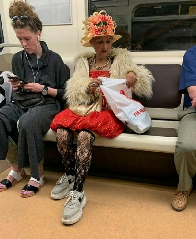 Модники из нашего метро