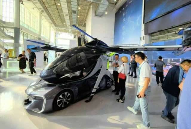 Chery представляет беспилотный летающий автомобиль с твердотельным аккумулятором