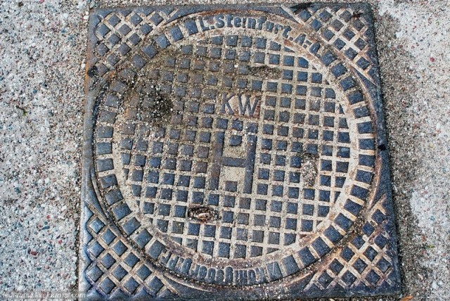 Крышки люков и их история