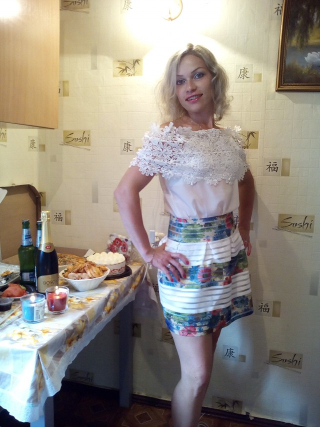 Фотокарточки с девушками