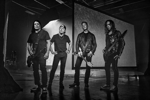 Музыка и музыканты: Metallica, концерт в подвале