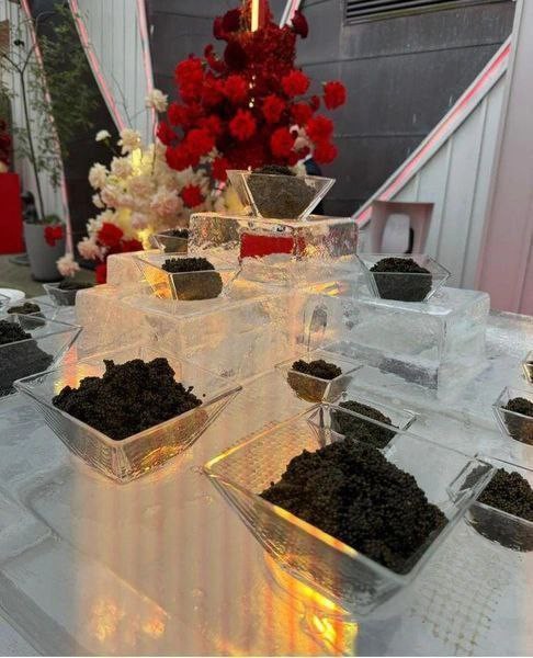 Странно всё это ....