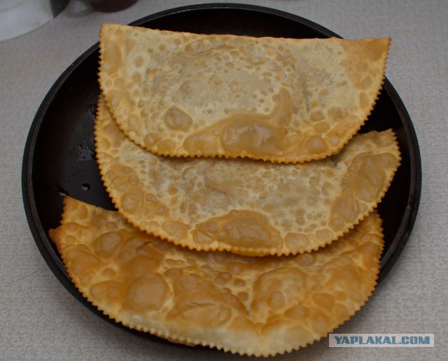 Чебуреки от Пчёлы