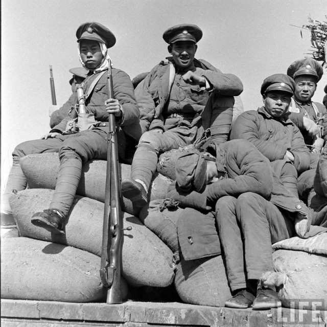 Гражданская война в Китае. Фото LIFE 1947