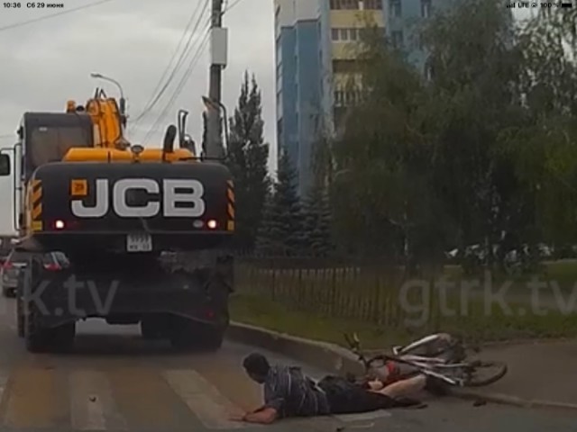 В Башкортостане водитель экскаватора насмерть задавил ребенка