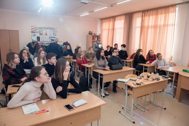 В челябинской школе прошел урок «АУЕ»