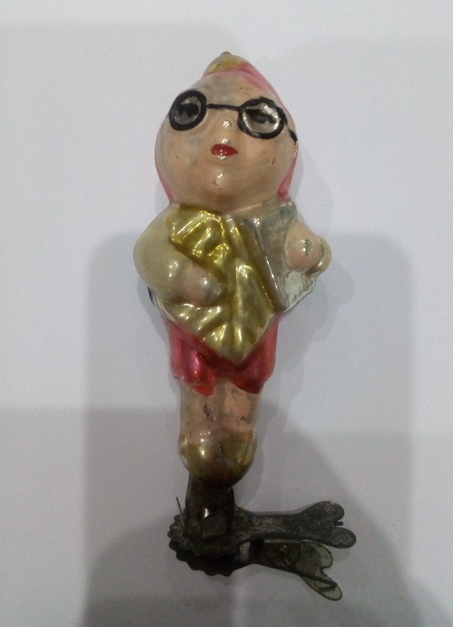 У кого самые раритетные игрушки?