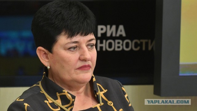 «Опустились до уровня канализации»: в Госдуме оценили творческий союз Шнурова и Инстасамки