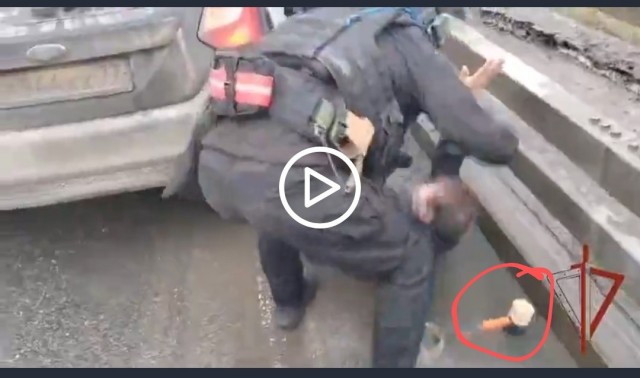 В Москве задержали двух драгдилеров с крупной партией наркотиков
