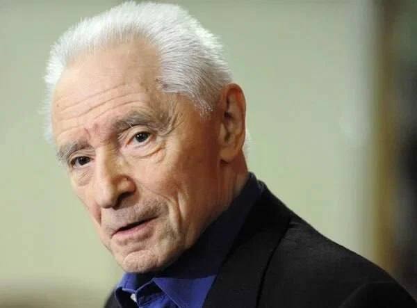 Умер именитый артист балета, советский и российский хореограф Юрий Григорович — ему было 98 лет.