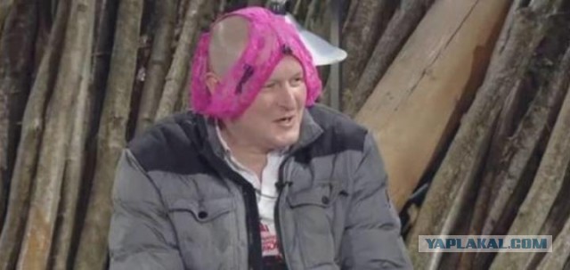 Китайцы скопировали даже его.