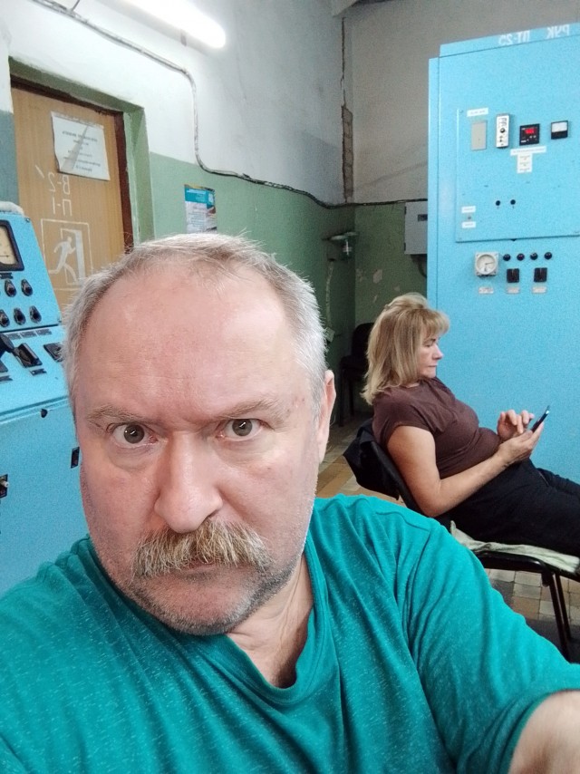 Хочу красивых мужиков в ленту!