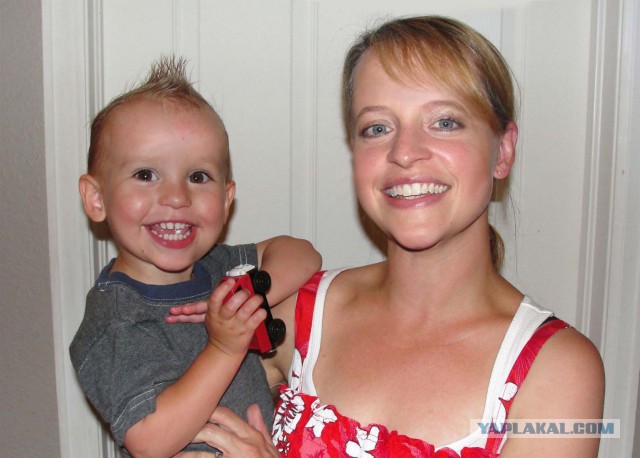 Это огромная ошибка - отфотошопить жену и сына