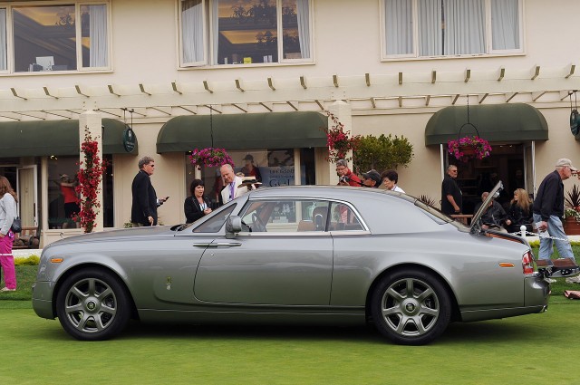 Выставка суперкаров Pebble Beach Concours