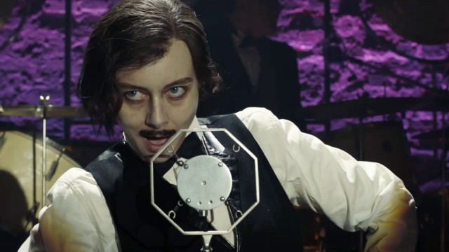 Какой сериал смотрите сегодня?