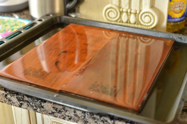 Кулинария: Камчатская семга на кедровой дощечке.