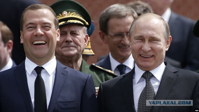 Госдума в первом чтении утвердила неприкосновенность экс-президента России